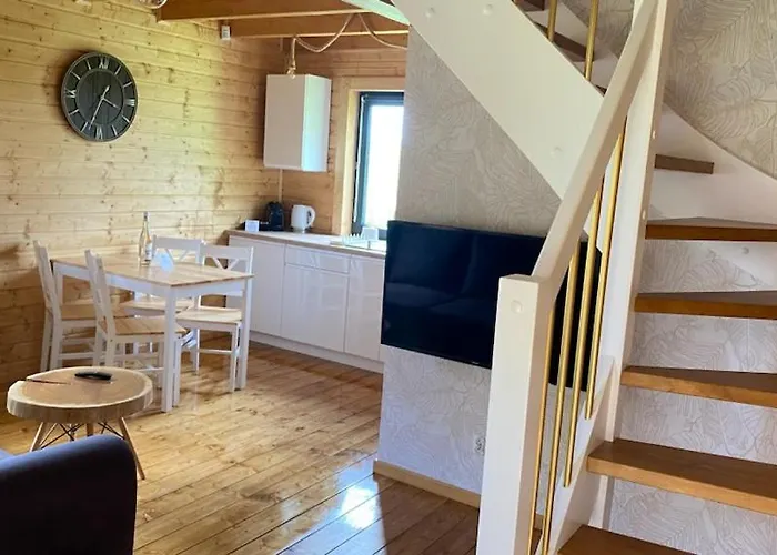 Osada * Międzywodzie